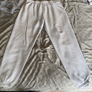 Casual Grey Sweatpants (BRAND NEW)